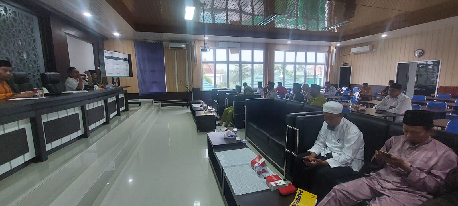 MUI Rapat1